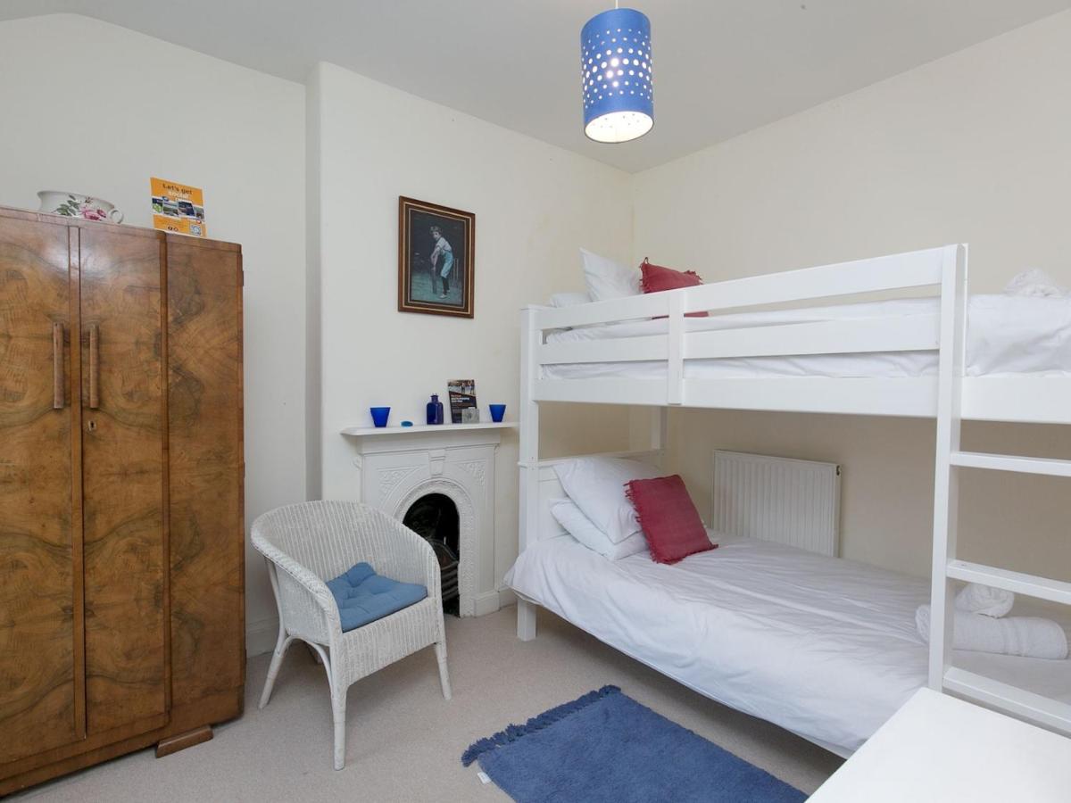 Pass The Keys Comfortable Stone Built Cottage In Menai Bridge Buitenkant foto