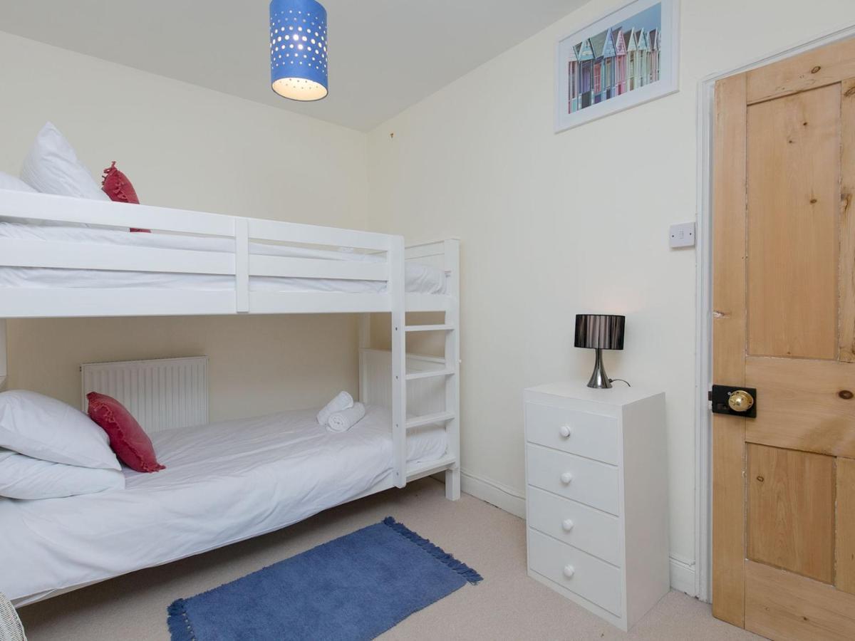 Pass The Keys Comfortable Stone Built Cottage In Menai Bridge Buitenkant foto